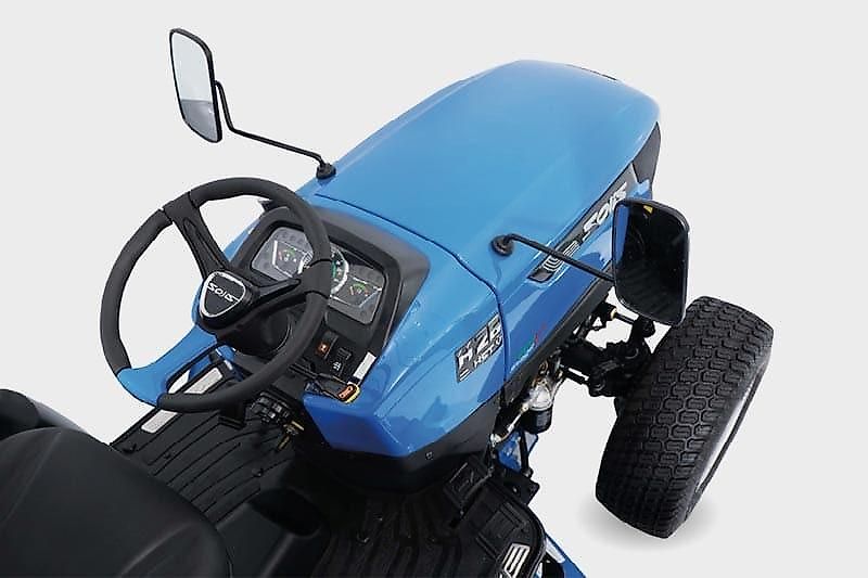 Solis 26 HST Frontlader Kleintraktor Galaxy Pro Bereifung 4x4