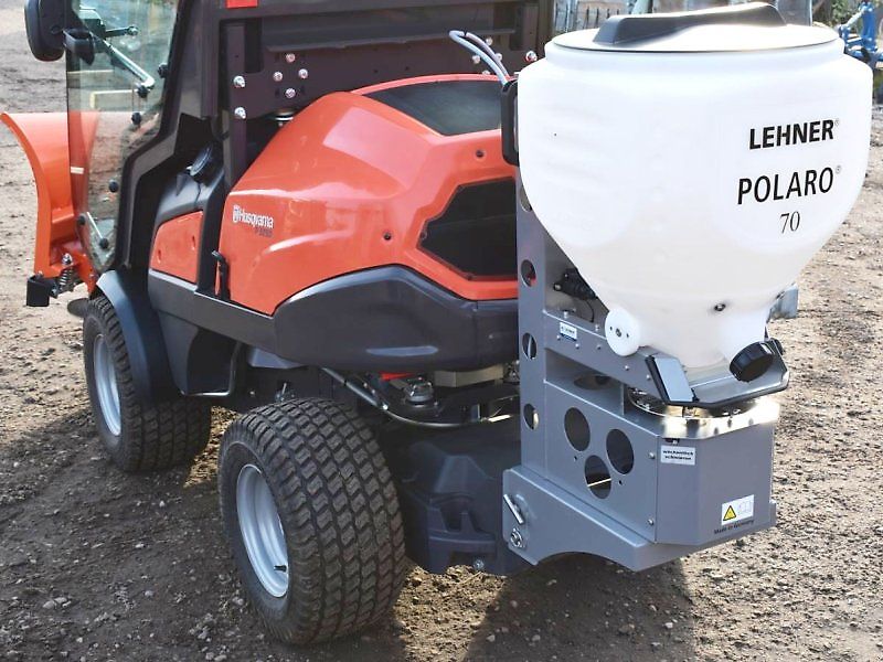 Husqvarna Rider P525 DX Winterdienst Schneeschild V-Pflug Salzstreuer