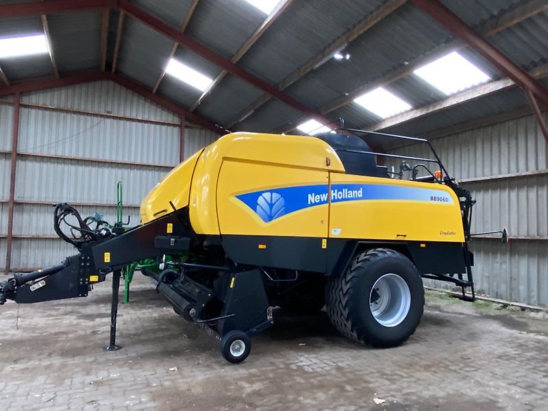 New Holland New Holland BB 9060A, met W-rotor, direct inzetbaar