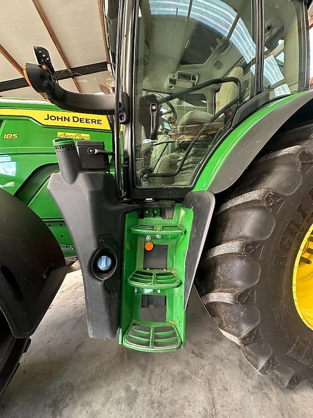 John Deere 6R185