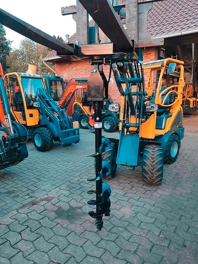 NEU Erdbohrer mit Palettengabelaufnahme für Radlader, Hoflader, Traktor, Frontlader & Schlepper - z.B Eurotrac oder Weidemann - Garten- & Landschaftsbau Straßenbau Forstwirtschaft Landwirtschaft