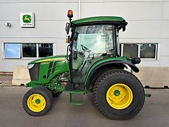 John Deere 4052R