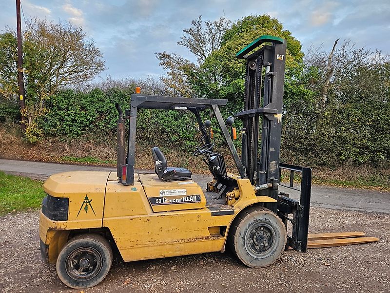 Caterpillar CAT DP50 Forklift
