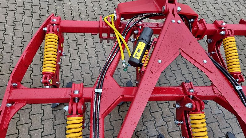 Lupus Agregat bezorkowy LUPUS 3,0 m / LUPUS pflugloser Grubber 3,0 m