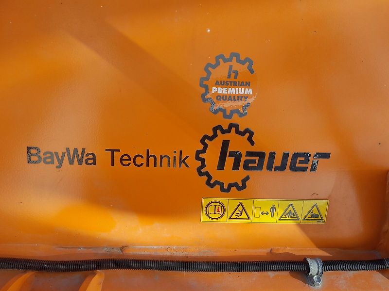 Hauer Varioschneepflug VS - L 3000