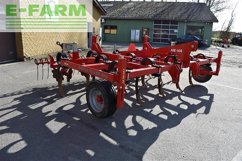 He-Va triple-tiller 4m