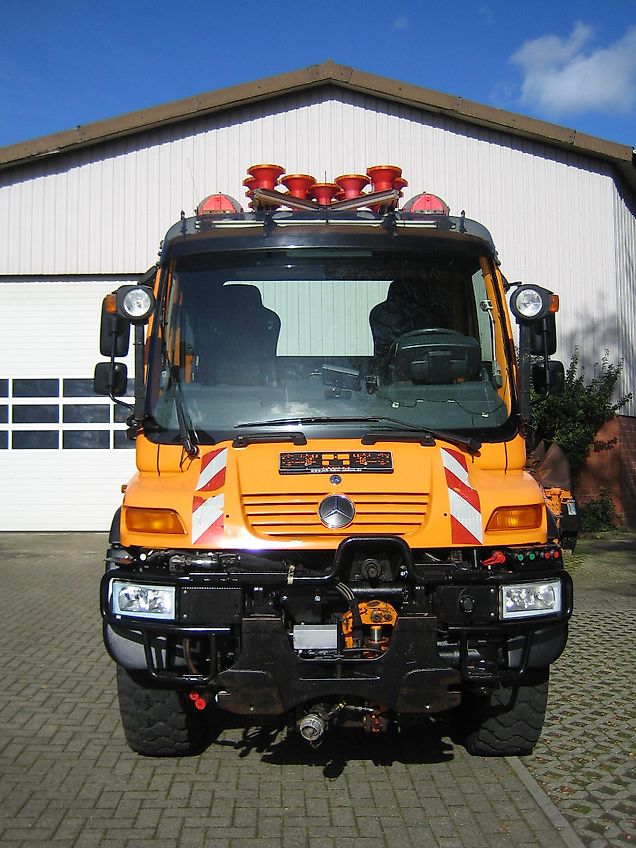 Mercedes-Benz U 400 Bluetec 5, 175kW/238PS, Hydrostat und Wechsellenkung, Getriebe u. Kupplung neu