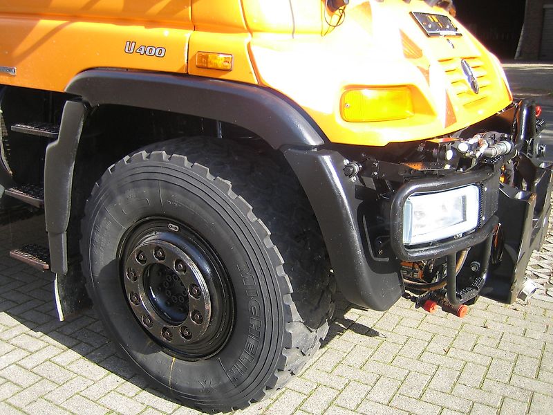 Mercedes-Benz U 400 Bluetec 5, 175kW/238PS, Hydrostat und Wechsellenkung, Getriebe u. Kupplung neu