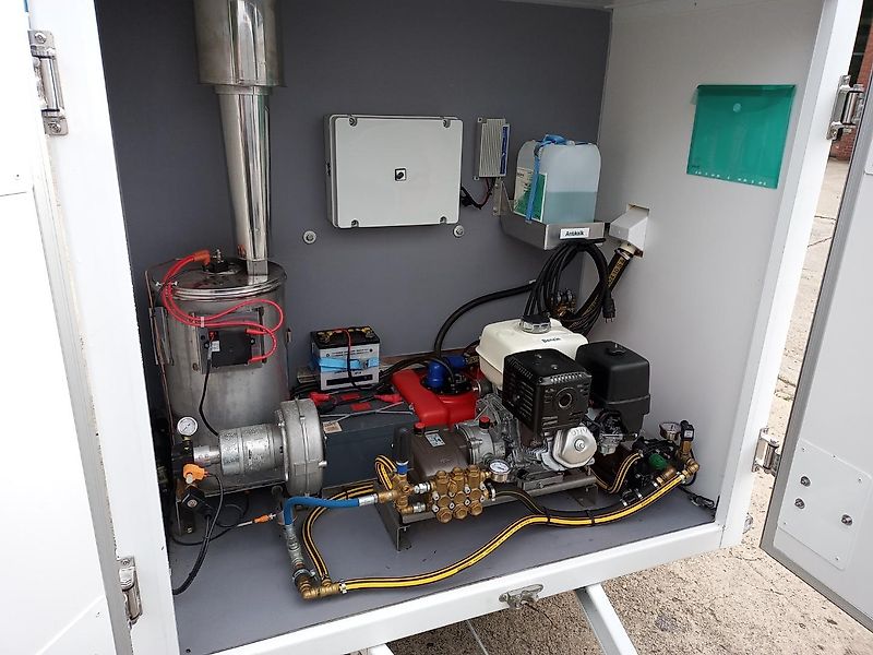 Oeliatec Belle Ile Unkrautvernichtungswagen mit Heißwasser