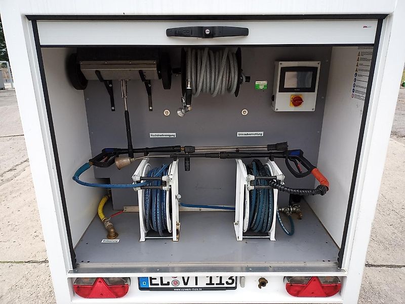 Oeliatec Belle Ile Unkrautvernichtungswagen mit Heißwasser