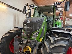 Fendt 724 S4 Profi Plus
