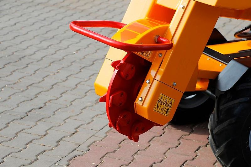 Laski Stubbenfräse Stockfräse Baumstumpffräse Wurzelstockfräse