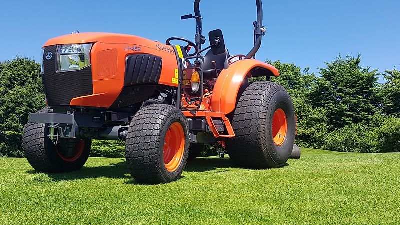 Kubota L1-452 D Turf