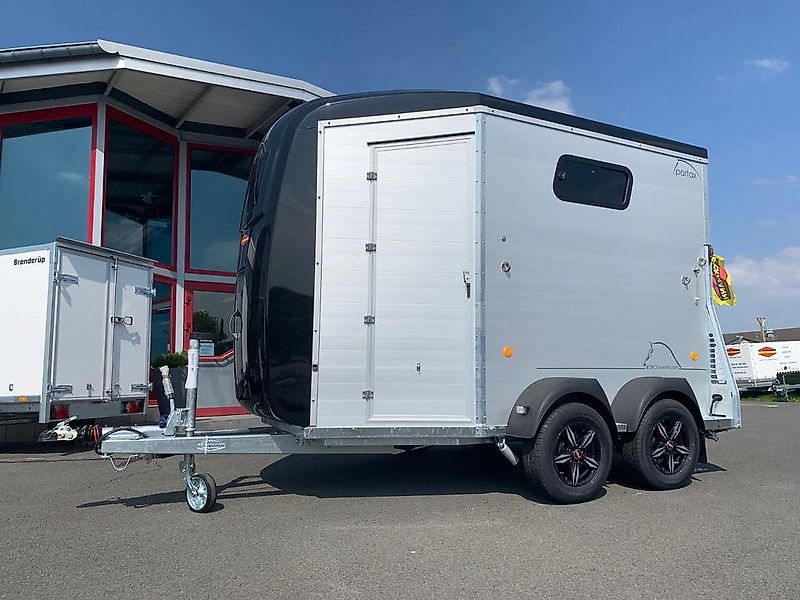 Böckmann Portax E Pferdeanhänger Alu Felgen Verschleißmatte