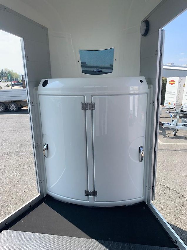 Böckmann Portax E Pferdeanhänger Alu Felgen Verschleißmatte