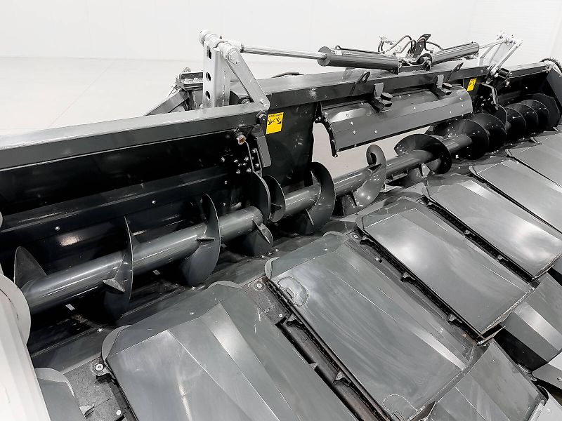 Tecnomais TMRP4 8R-F 8 row (75 cm), foldable corn header, for Claas Tucano and Lexion combines