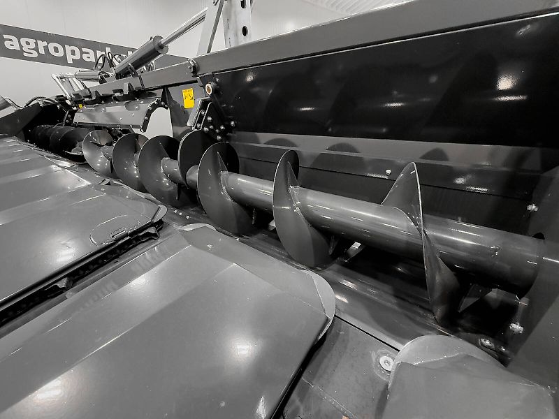 Tecnomais TMRP4 8R-F 8 row (75 cm), foldable corn header, for Claas Tucano and Lexion combines