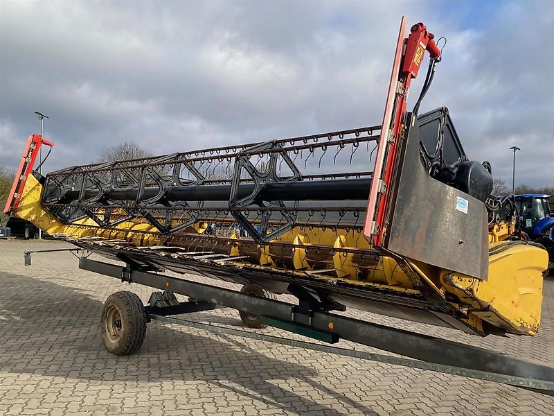 New Holland 24FTVF Varifeed