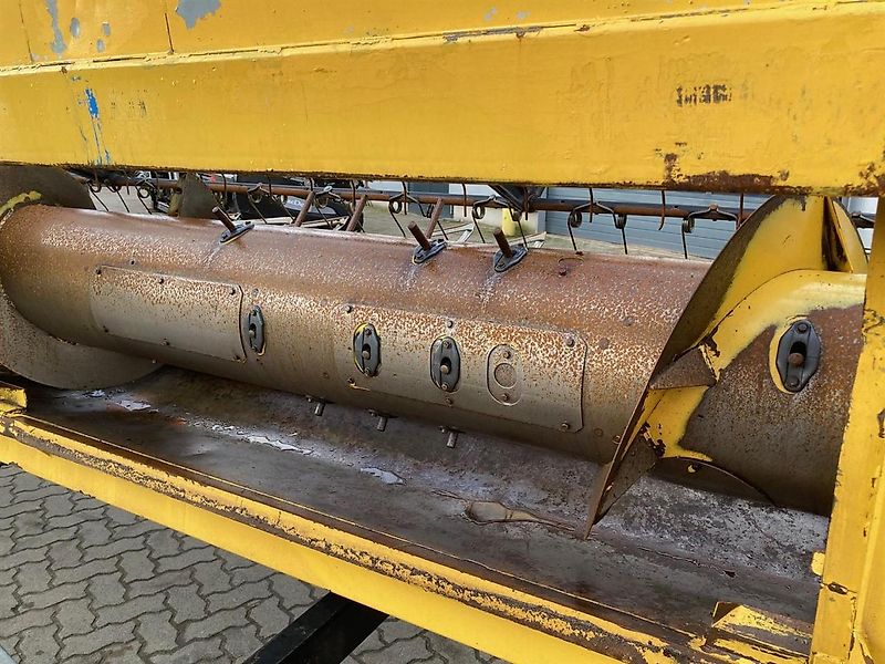New Holland 24FTVF Varifeed