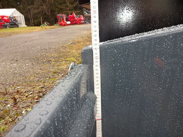 Heckkontainer- Kippmulde in verschiedenen Breiten möglich - 1 Meter  - 1,2 Meter - 1,4 M - 1,6 M - 1,8 M - 2 Meter Dreipunktanbau 1M - 1,2 M - 1,4 M - 1,6 M - 1,8 M - 2 Meter- Heckkontainer - Dreipunktanbau - Auskippbar