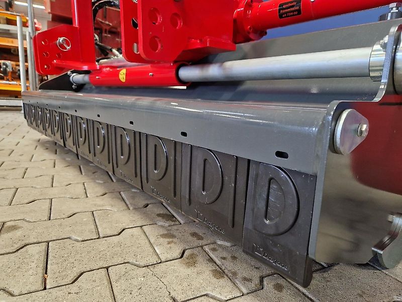 Dragone VL200 FARMERS EDITION Schlegelmulcher /Mulcher für Traktor-Lagergerät-Aktionsangebot