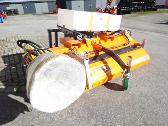 TALEX Kehrmaschine- 2,3 Meter- Seitenbesen- Wassertank - Sonderpreis