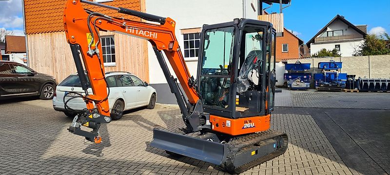 Hitachi ZX26U-6 Hitachi 2,7t mit Schwenkmotor/PowerTilt und Schnellwechsler HS03 - auch zur Miete!