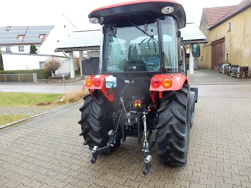 Branson 6225C 58PS Allrad-Kabinenschlepper