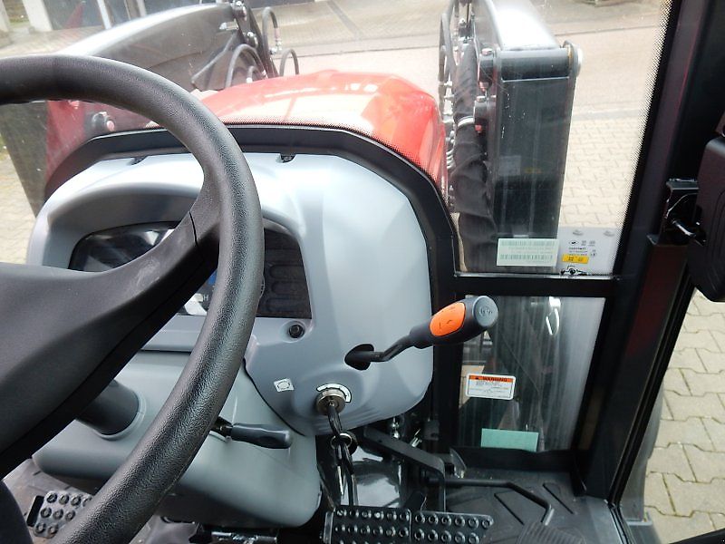 Branson 6225C 58PS Allrad-Kabinenschlepper