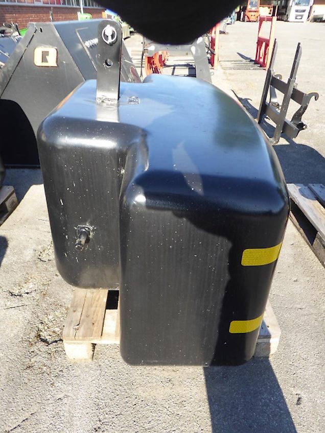 Deutz-Fahr 1450 kg TOP