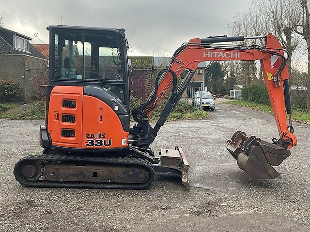 Hitachi ZX 33U-5A CLR