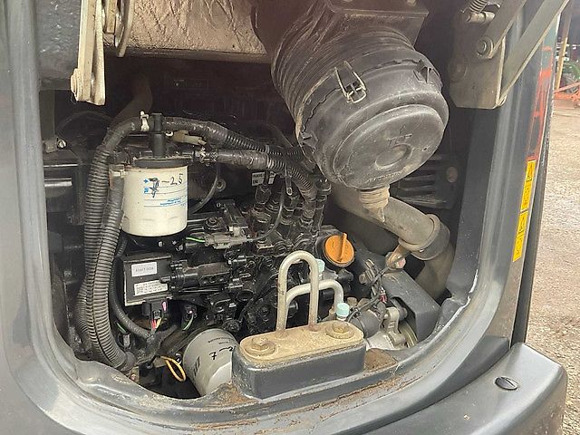 Hitachi ZX 33U-5A CLR