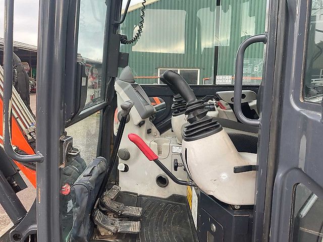 Hitachi ZX 33U-5A CLR