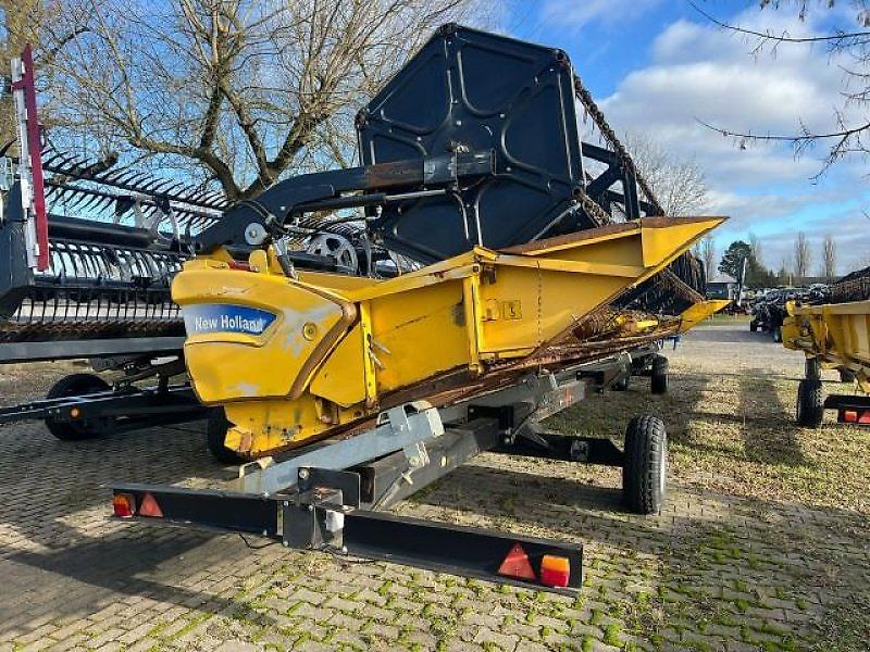 New Holland 9,15m Varifeed