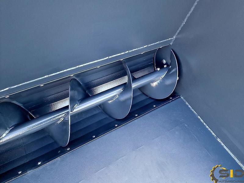 SID Einfutterschaufel 1800mm Schnecke 300mm / Dosing bucket with endless screw