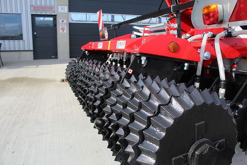 SMS Smart 300 + APV PS 500 Direktsaatmaschine